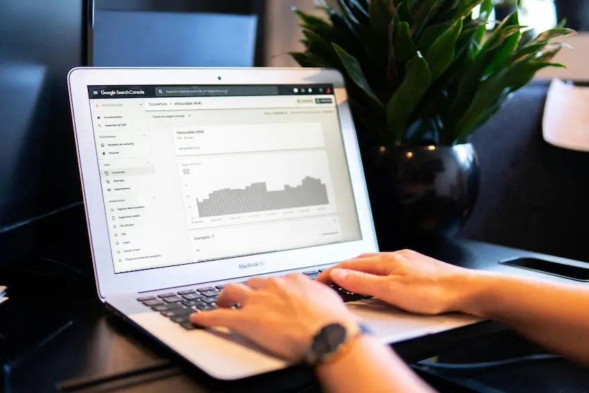 Portada del artículo sobre SEO y posicionamiento web